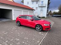 Używany Audi A3 110 KM (80 kW) 2014 Czerwony Sedan/Limuzyna