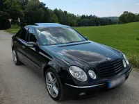 Gebraucht Mercedes E270 Elegance 177 PS (130 kW) 2005 Schwarz Limousine