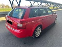 Gebraucht Audi A4 101 PS (74 kW) 2004 Rot Kombi