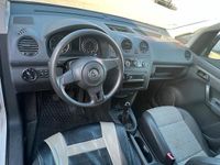 Second-hand VW Caddy 105 CP (77 kW) 2011 Alb Monovolum