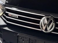 Gebraucht VW Passat Highline 239 PS (175 kW) 2015 Schwarz Kombi