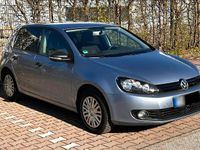 Gebraucht VW Golf VI 85 PS (62 kW) 2010 Blau Kleinwagen