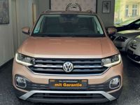 gebraucht VW T-Cross T-Cross - STYLE AUTO NAVI LED KAM STZ T-WINKEL