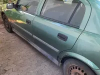 Gebraucht Opel Astra 101 PS (74 kW) 1998 Grün Limousine