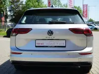 Gebraucht VW Golf VII 2021 Silber Kleinwagen