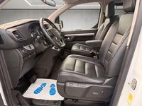 Gebraucht Opel Zafira Life 177 PS (130 kW) 2021 White jade Van / Kleinbus