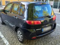 Usata Mazda 2 80 CV (58 kW) 2004 Nero Utilitaria