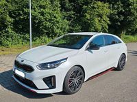 Gebraucht Kia ProCeed GT 204 PS (150 kW) 2021 Weiß Kleinwagen