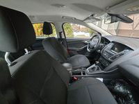 Second-hand Ford Focus 120 CP (88 kW) 2017 Roșu Break