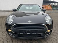 Gebraucht Mini One Clubman 102 PS (75 kW) 2019 Midnight black Kombi