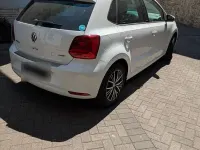 Gebraucht VW Polo Allstar 75 PS (55 kW) 2017 Weiß Kleinwagen