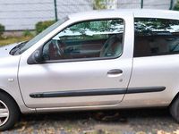 Gebraucht Renault Clio II Extreme 58 PS (42 kW) 2005 Silber Limousine