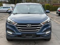 Gebraucht Hyundai Tucson 132 PS (97 kW) 2016 Blau SUV