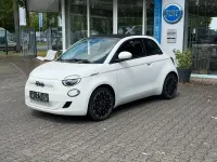 Gebraucht Fiat 500e Icon 86 kW (118 PS) 2022 Arktis weiß Cabrio