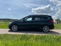 Gebraucht BMW 220 Gran Tourer Sport Line 192 PS (141 kW) 2015 Schwarz Van / Kleinbus