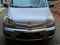 Gebraucht Toyota Yaris 84 PS (61 kW) 2005 Grau Kombi
