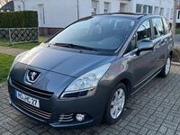 Gebraucht Peugeot 5008 Active 156 PS (114 kW) 2011 Schwarz Van / Kleinbus