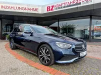 Gebraucht Mercedes E300 Avantgarde 306 PS (225 kW) 2022 Blau Kombi