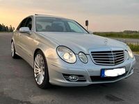 Gebraucht Mercedes E300 211 PS (155 kW) 2008 Blau Limousine