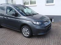 Gebraucht VW Caddy Life 102 PS (75 kW) 2023 Grau Van / Kleinbus