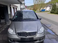 Gebraucht Mercedes A170 116 PS (85 kW) 2004 Gelb Kleinwagen