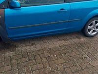 Gebraucht Ford Focus Viva 116 PS (85 kW) 2005 Blau Limousine
