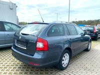 gebraucht Skoda Octavia II Benzin 1.6 MPI + Autogas LPG sehr gepflegt