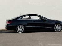 Gebraucht Mercedes E200 184 PS (135 kW) 2014 Schwarz