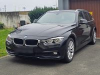 Gebraucht BMW 318 150 PS (110 kW) 2015 Schwarz Kombi