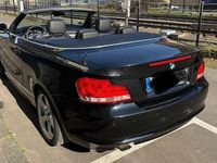 Gebraucht BMW 120 Cabriolet 170 PS (125 kW) 2011 Schwarz Cabrio
