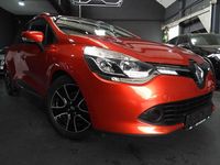 Gebraucht Renault Clio GrandTour Dynamique 90 PS (66 kW) 2015 Rot Kombi