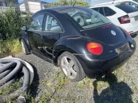 Gebraucht VW New Beetle Conceptline 116 PS (85 kW) 2002 Schwarz Kleinwagen