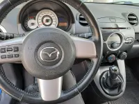 Gebraucht Mazda 2 68 PS (50 kW) 2010 Blau Kleinwagen