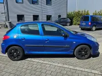 Używany Peugeot 206 73 KM (53 kW) 2011 Hatchback