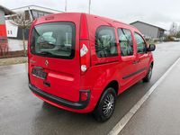 Gebraucht Renault Kangoo Privilege 106 PS (77 kW) 2009 Rot Limousine
