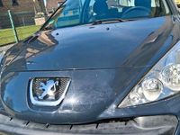 Gebraucht Peugeot 206+ 60 PS (44 kW) 2010 Grau Kleinwagen