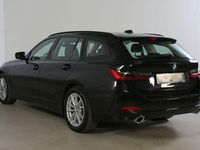 Gebraucht BMW 320 190 PS (139 kW) 2024 Saphirschwarz met. Kombi