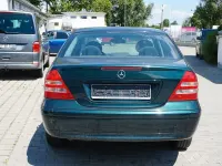 Gebraucht Mercedes C180 Classic 129 PS (94 kW) 2001 Grün Limousine