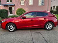 Gebraucht Mazda 3 Kizoku 120 PS (88 kW) 2017 Rot Limousine