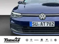 Gebraucht VW Golf VIII Move 150 PS (110 kW) 2023 Atlantic blue metallic Limousine