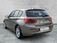 Gebraucht BMW 118 Advantage 136 PS (100 kW) 2016 Silber Kleinwagen
