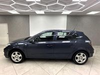 Gebraucht Opel Astra 90 PS (66 kW) 2008 Grau Limousine