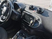 Gebraucht Smart ForFour Electric Drive 60 kW (82 PS) 2018 Weiß Kleinwagen