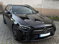Gebraucht Mercedes E220 AMG 194 PS (142 kW) 2022 Schwarz Kombi