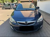 Second-hand Opel Astra 110 CP (80 kW) 2011 Albastru Break