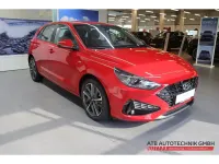 Gebraucht Hyundai i30 Trend 160 PS (117 kW) 2025 Sol (rot Limousine