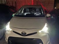 Gebraucht Toyota Prius+ Plus 136 PS (100 kW) 2019 Weiß Van / Kleinbus