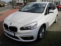 Gebraucht BMW 216 Basis 116 PS (85 kW) 2015 Weiß Kombi