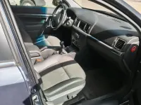 Gebraucht Opel Vectra 140 PS (102 kW) 2007 Grau Kombi