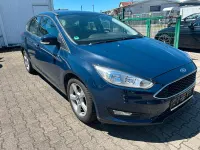 Gebraucht Ford Focus 101 PS (74 kW) 2016 Blau Limousine